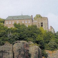 Heiraten im Bergfried der Burg Nideggen
