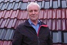 Winfried Thron