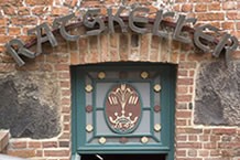 Reservierungen & Informationen