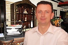 Gazmend Kelmehdi