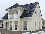 Bild vom Hausbau in Schwedt durch Anklicken vergr��ern (52 kByte)
