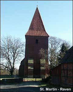 Die St. Martins Kirche in Raven