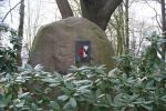 Findling im Rathausgarten