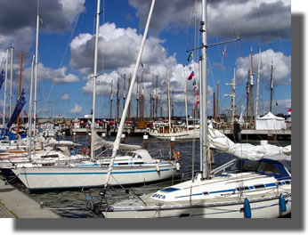 Die Kieler Sportbooth�fen im �berblick