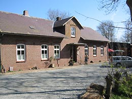 Alte Schule Warmh�rn