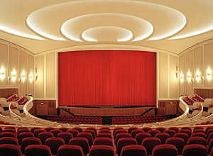 DIE LICHTBURG IN ESSEN, PREMIEREN KINO MIT GESCHICHTE