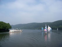 ESSEN. AM SEE 75 Jahre Baldeneysee