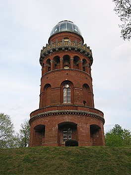Der Ernst-Moritz-Arndt Turm in Bergen auf R�gen