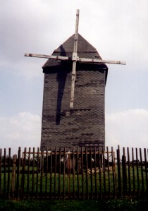 Die Bockwindmühle in Gölsdorf