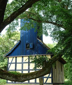 Das Kirchlein im Gr�nen in Alt Placht