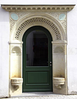 Elstra