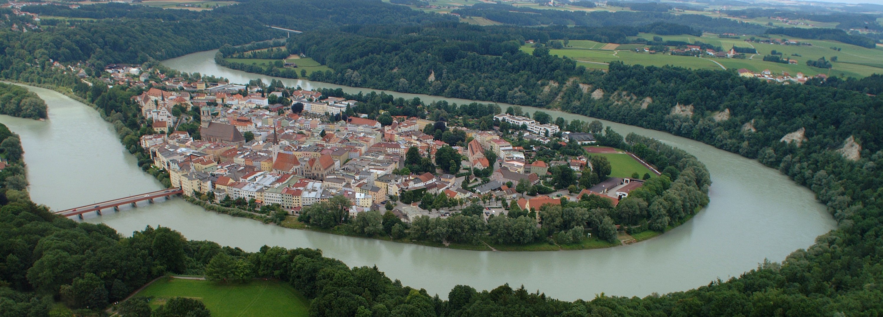 Wasserburg  a. Inn � Schleife mit Flair