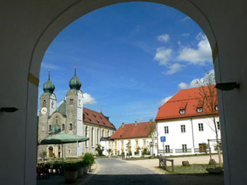 Kloster Baumburg