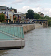 Elbbalkon an der Elbuferpromenade