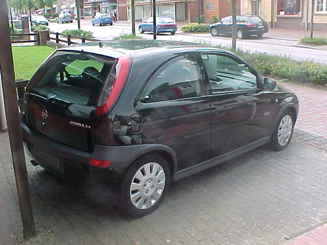 Foto Opel Corsa - 1.4-16V Elegance