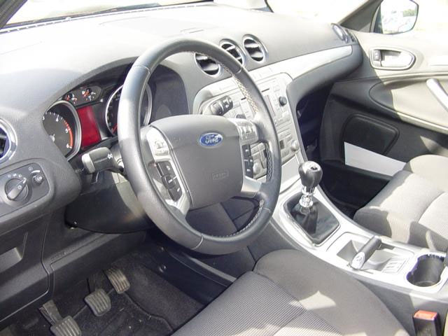 Ford S-Max 2.0 TDCi DPF Titanium Ford S-Max 2.0 TDCi DPF Titanium