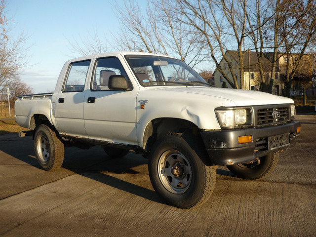 Toyota HiLux 4x4 Double Cab