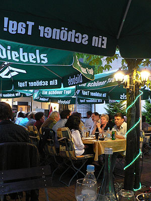 Die Biergartensaison ist er�ffnet!